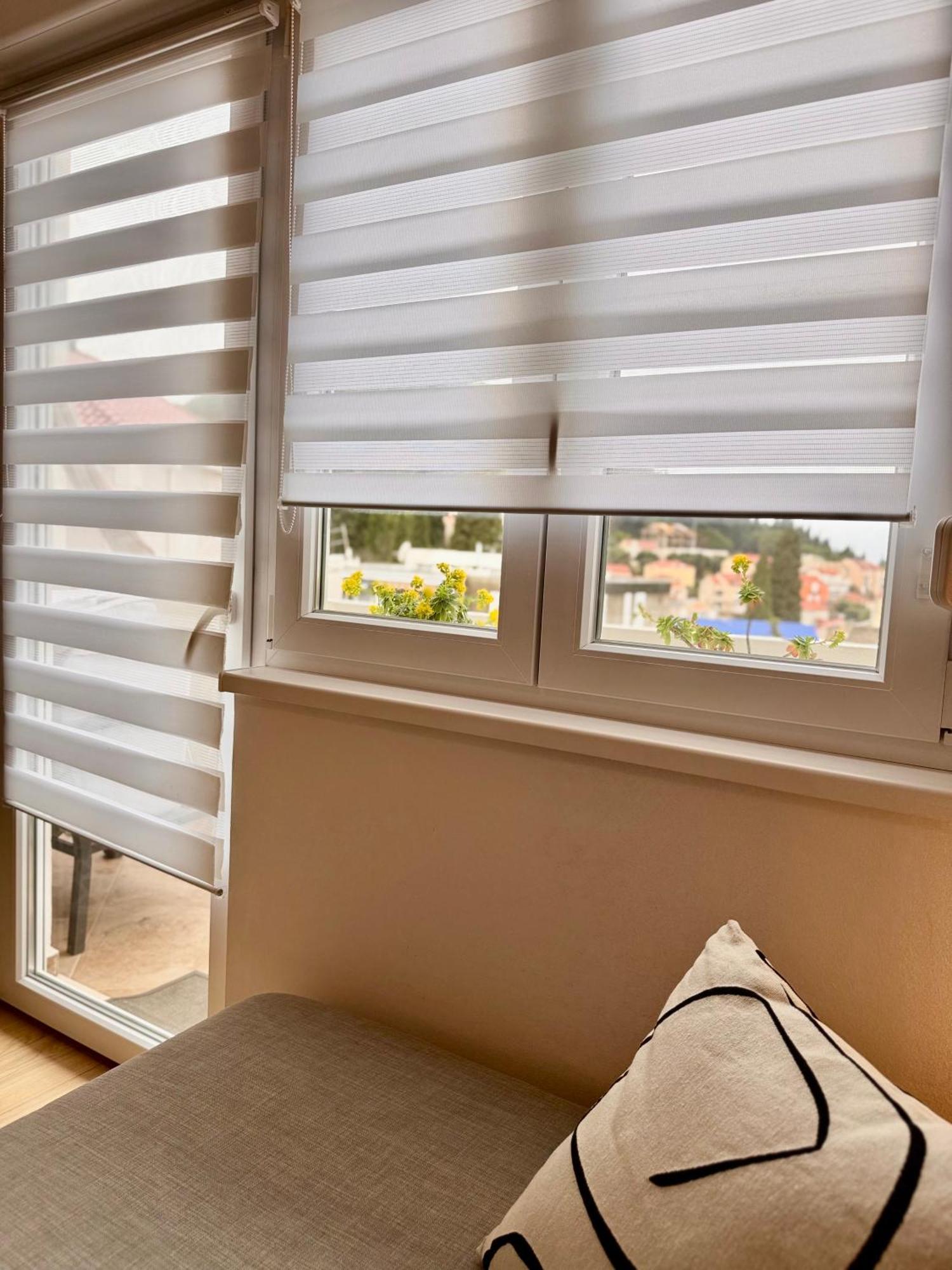 Cozy With Sunny Terrace Apartment Dubrovnik